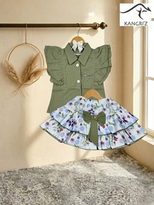 Queen Skirt Set